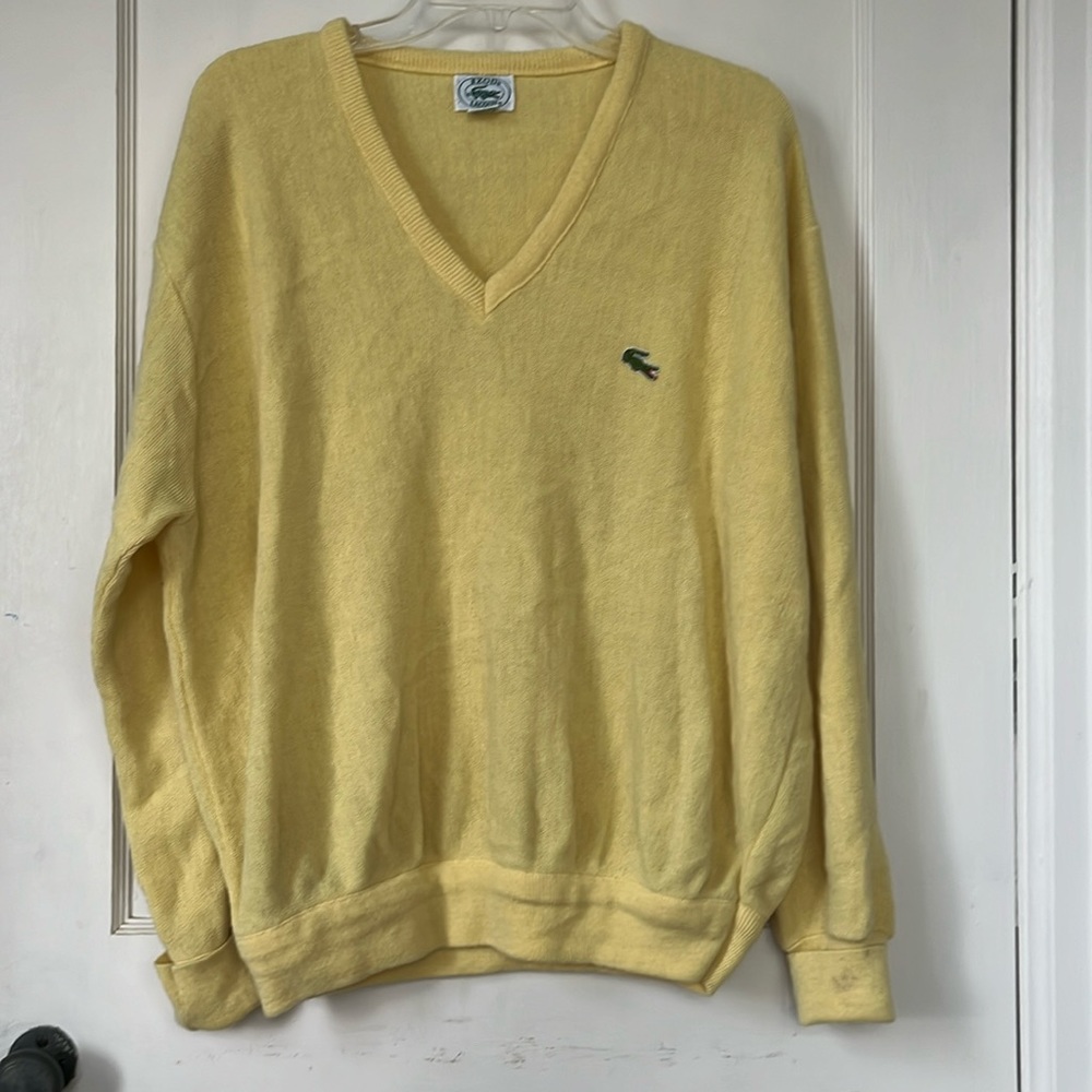 Vintage Izod Seater